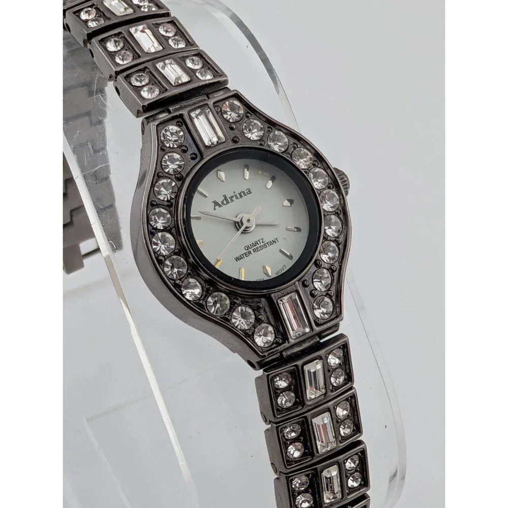 Adrina‎ Watch Women 22mm Case Women Crystals Black 7